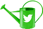 Grüne Gartengiesskanne mit Vogelmotiv - Verbindung zur Gartenkönigin bei Twitter